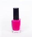 Pintauñas fucsia